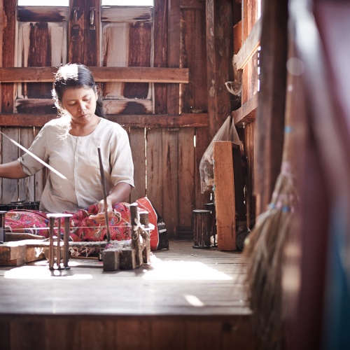 Inle Weaving | Photo Essay